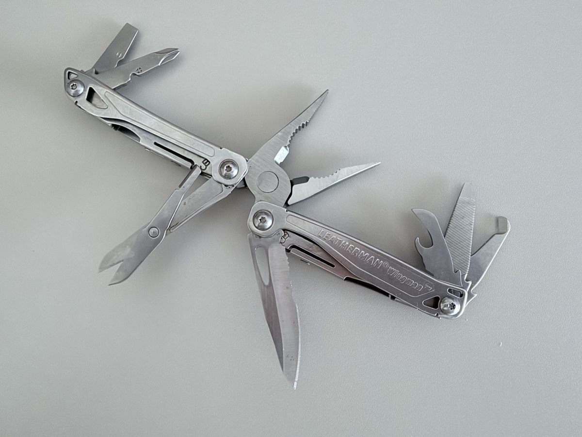Leatherman Couteaux de poche: Multitool Leatherman Wingman mit Etui gebraucht – D'occasion à Muri b. Bern par uthiny 2