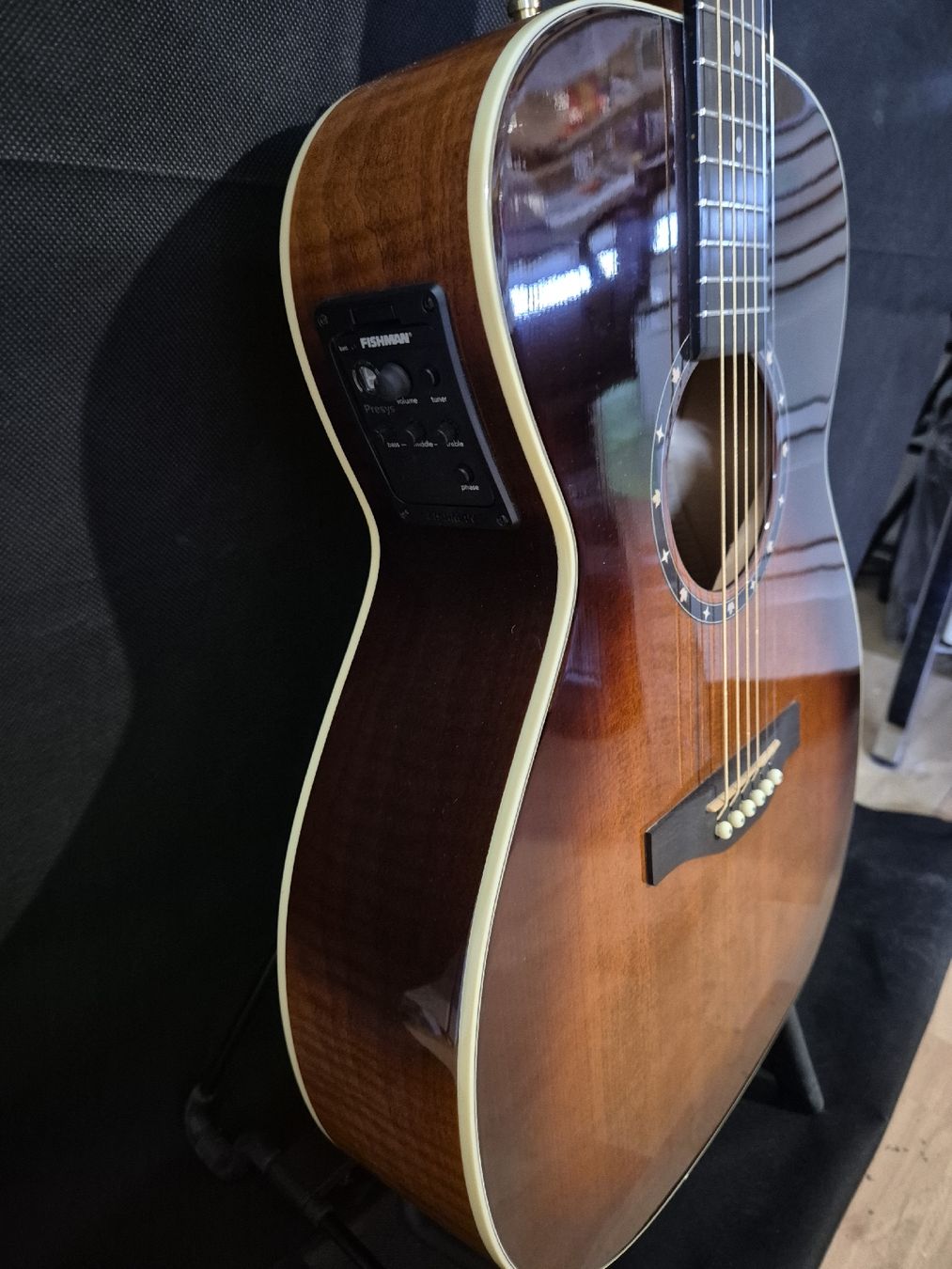 Strumenti musicali: Norman B50 Akustische Gitarre Canada – Usato da Dielsdorf venduto da 7TheRockDoc9 9