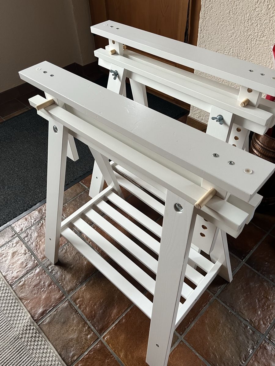 Ikea Autres meubles de bureau: 2x MITTBACK IKEA Tischbock, guter Zustand – D'occasion à Berlingen par mar_j9wt