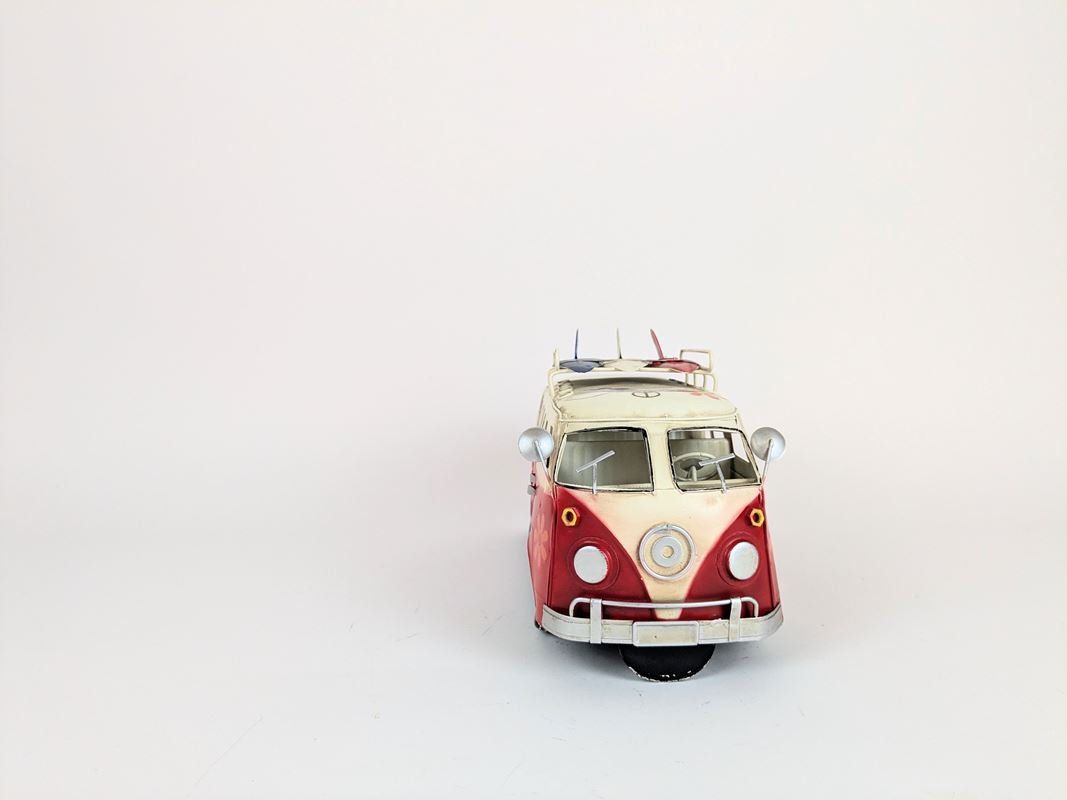 Volkswagen Modellautos: Deko VW-Bus aus Blech – Gebraucht aus Thun von Restwert_Thun 1