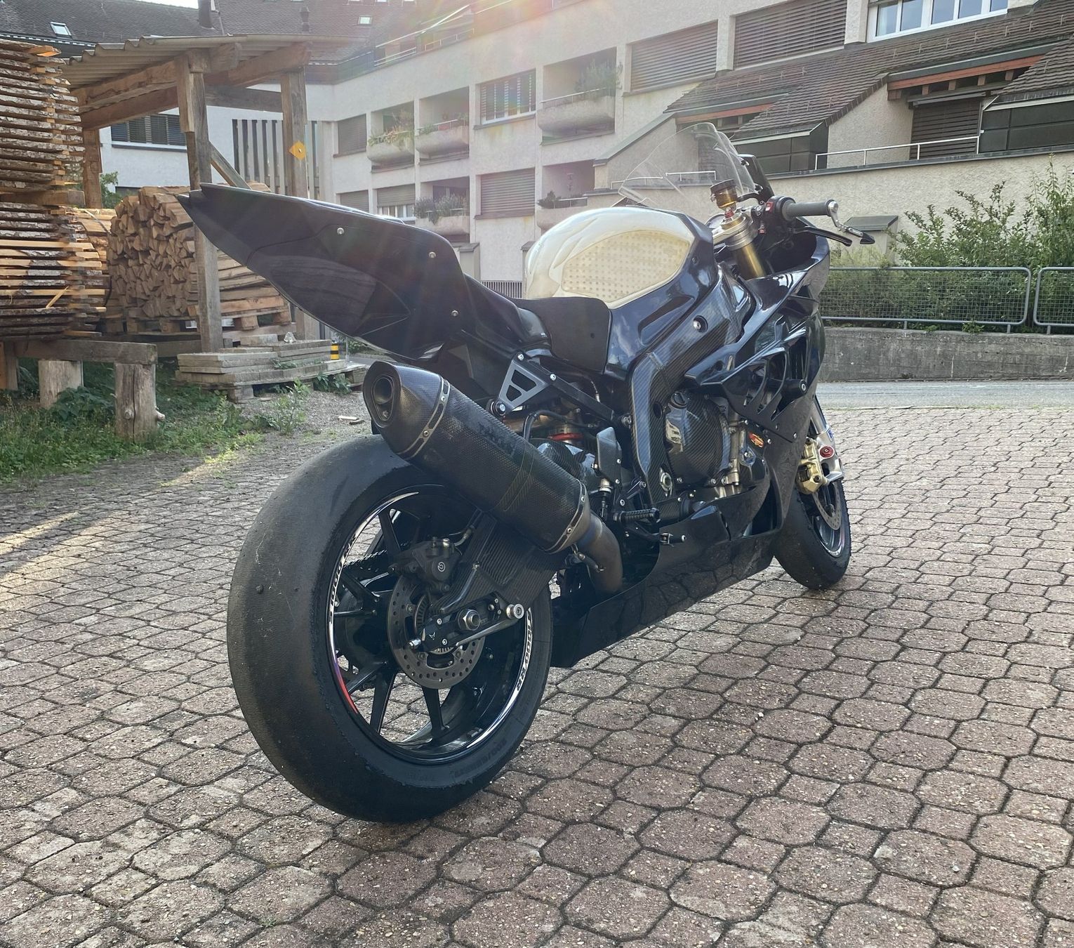 BMW Strasse: BMW S1000RR Rennstrecke – Gebraucht aus Dürnten von pat-wet8 4