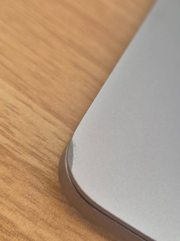 Notebook: MacBook Pro 13" (2017, A1708) – Usato da Basel venduto da MadameDupont01 4