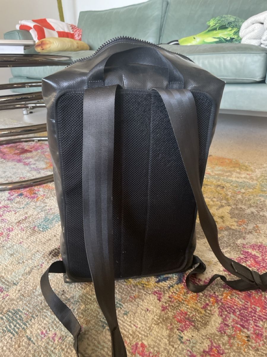 Freitag Rucksäcke: schwarzer freitag rucksack – Gebraucht aus Zürich von balilife 1