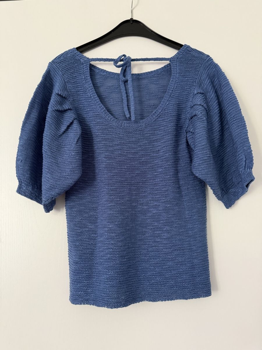T-shirts: Maglia Q2 blu – Neuf avec emballage d'origine à Muzzano par nat_x9hf 1