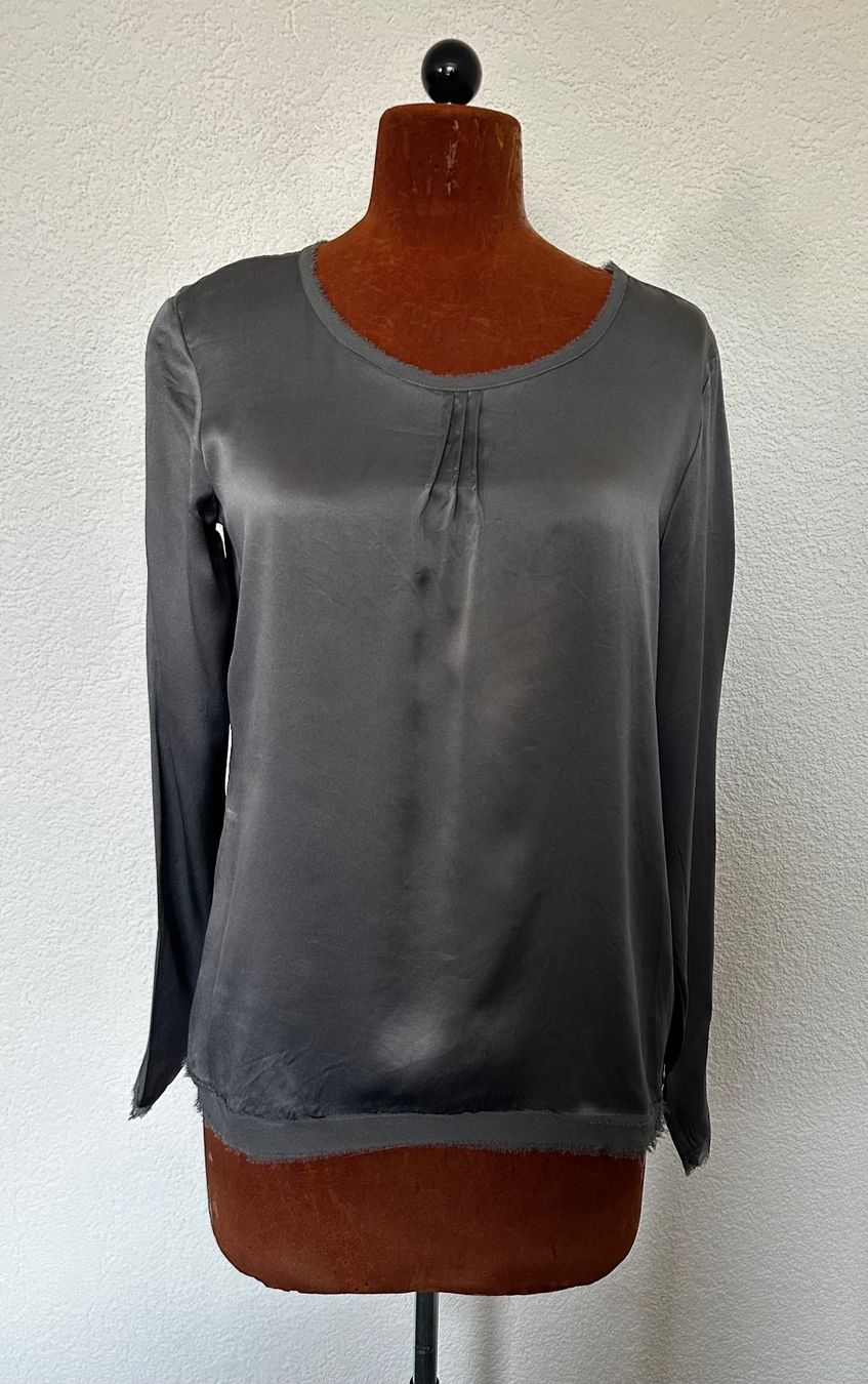 Blusen: Louis and me Seidenbluse Damen – Gebraucht aus Liestal von Ballybs 1