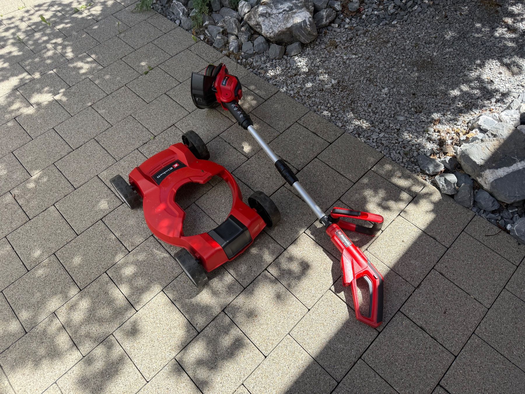 Einhell Tagliaerba: Einhell Akku-Rasentrimmer mit Wagen – Usato da Pfungen venduto da soku71 1