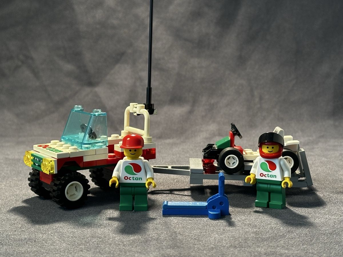 Lego Giocattoli: Lego 6663 Jeep with Trailer – Usato da Bellinzona venduto da Alby_C.