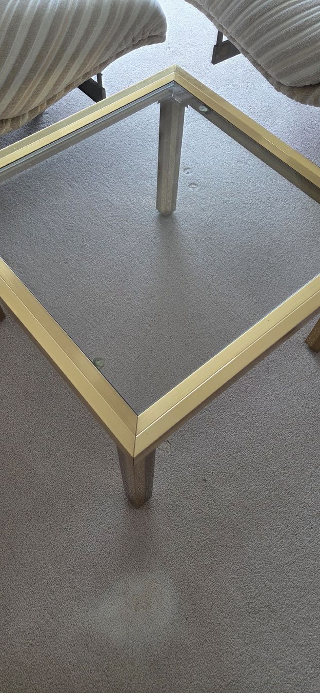 Tische: Glastischchen geschliffenes Glas – Gebraucht aus Wädenswil von Greatstuff 1