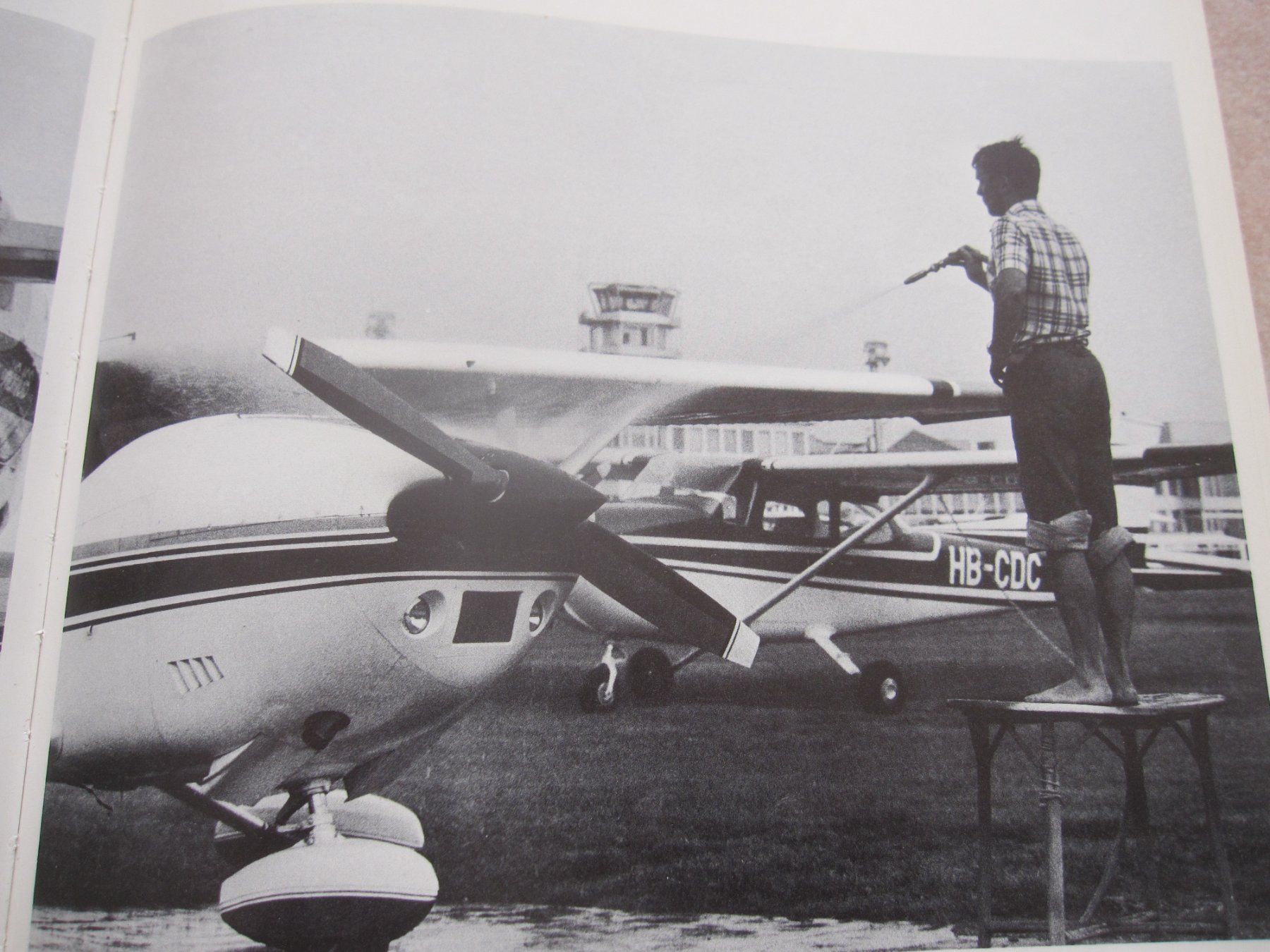 Cartoline postali: Flughafen Zürich – Usato da Freienstein venduto da ErnaS01 2