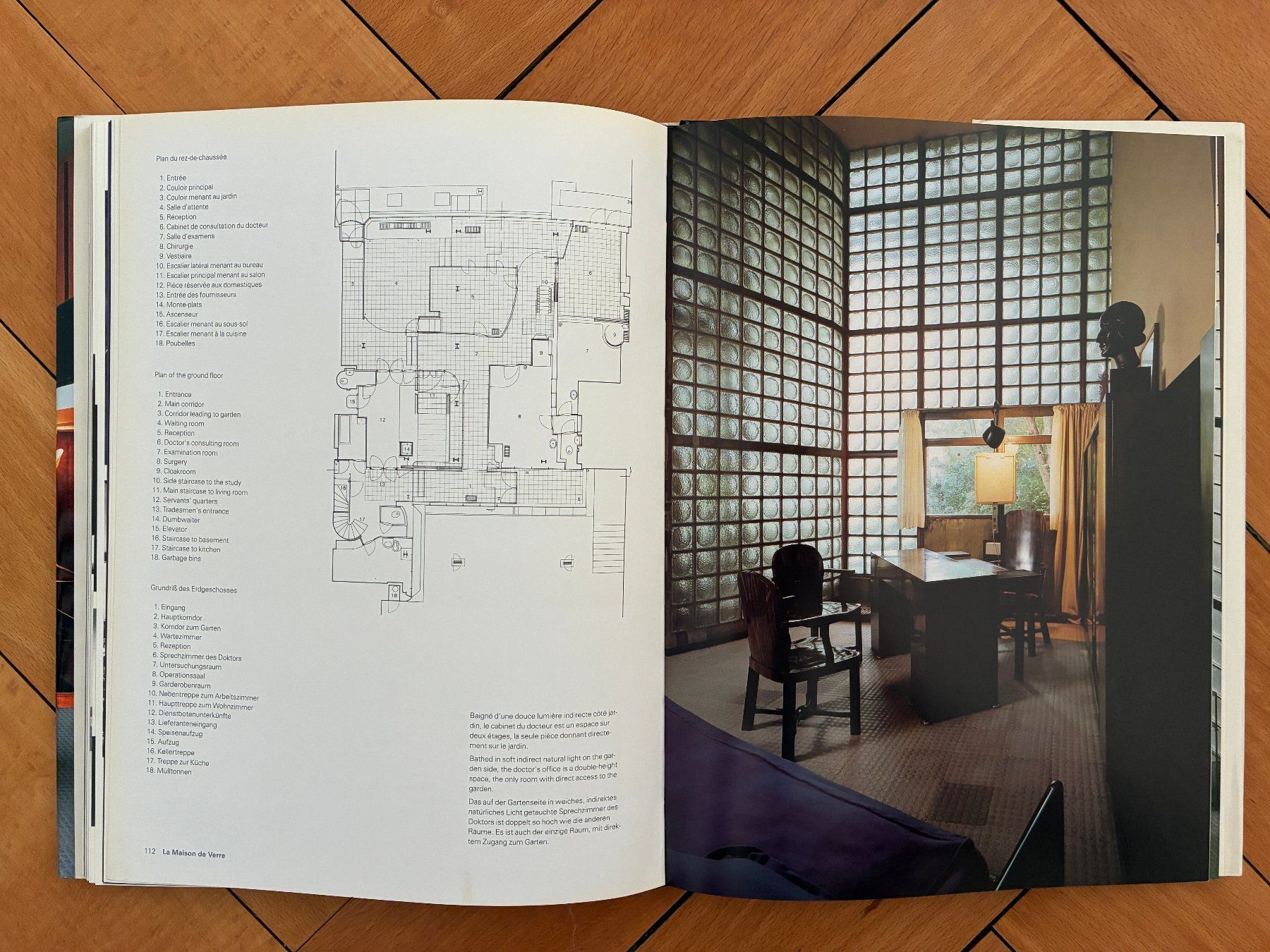 Libri: Architektur Buch: PIERRE CHAREAU – Usato da Lugano venduto da gio.yo 6