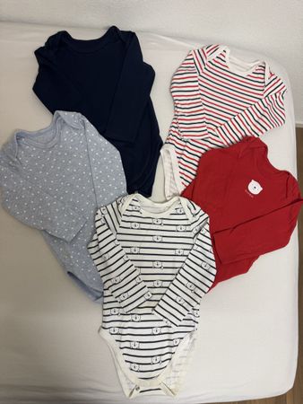 5 Baby Bodys langarm verschiedene Muster Grösse 86