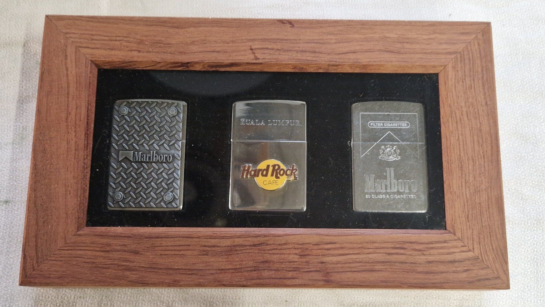 Zippo Feuerzeuge: 3 ZIPPO IN EINER SCHATULE – Gebraucht aus Bilten von Mic2022