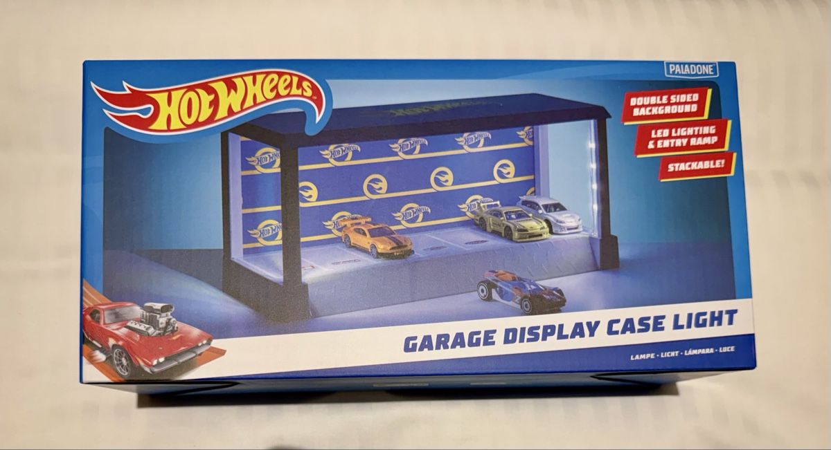Hot Wheels Modellautos: Hot Wheels Garage Display Case Light – Neu und originalverpackt aus Oberembrach von theZaz