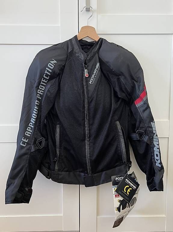 Giacche: Motorradjacke mit Protektoren - Neu – Nuovo e nell'imballaggio originale da Dübendorf venduto da mnc_5djq