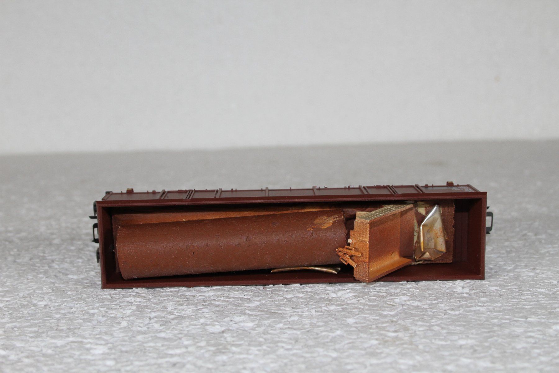 Märklin Modellini di ferrovie: Märklin DB Eaos mit Ladung (2) – Usato da Triesen venduto da gleis8 4