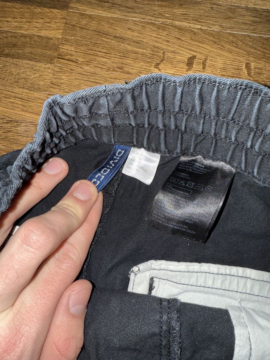 Pantaloni: Stylische schwarze Hose Grösse 30 – Usato da Freidorf TG venduto da sarotiko 1
