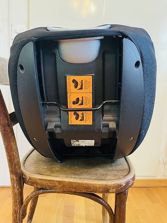 Sièges auto: Cybex Sirona Z – D'occasion à Genève par Alamirk 4