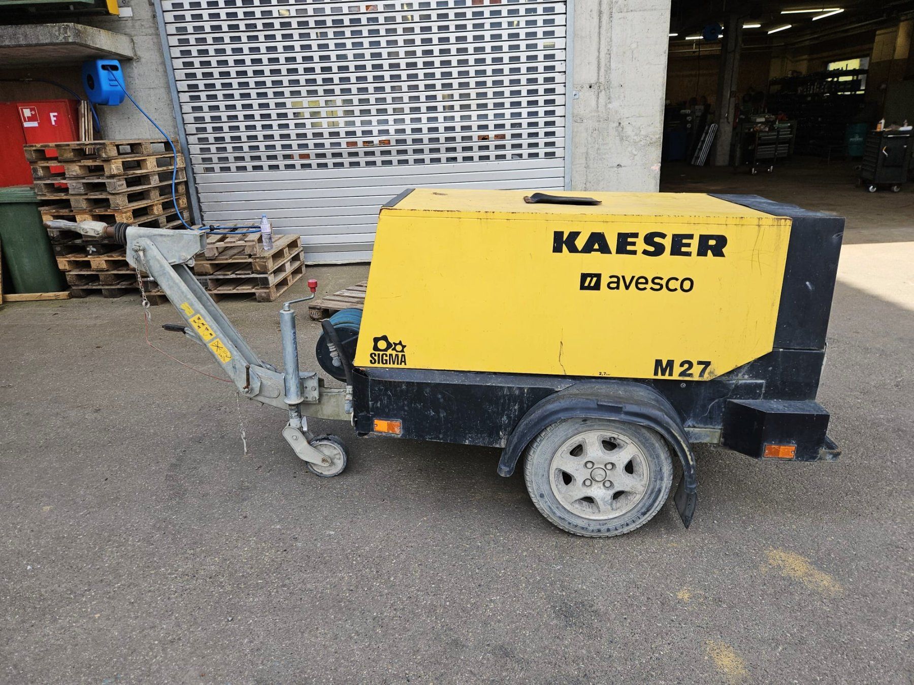 Kaeser Compressori: Kaeser M27 Kompressor | ab 1.- – Usato da Beckenried venduto da schlinggi1