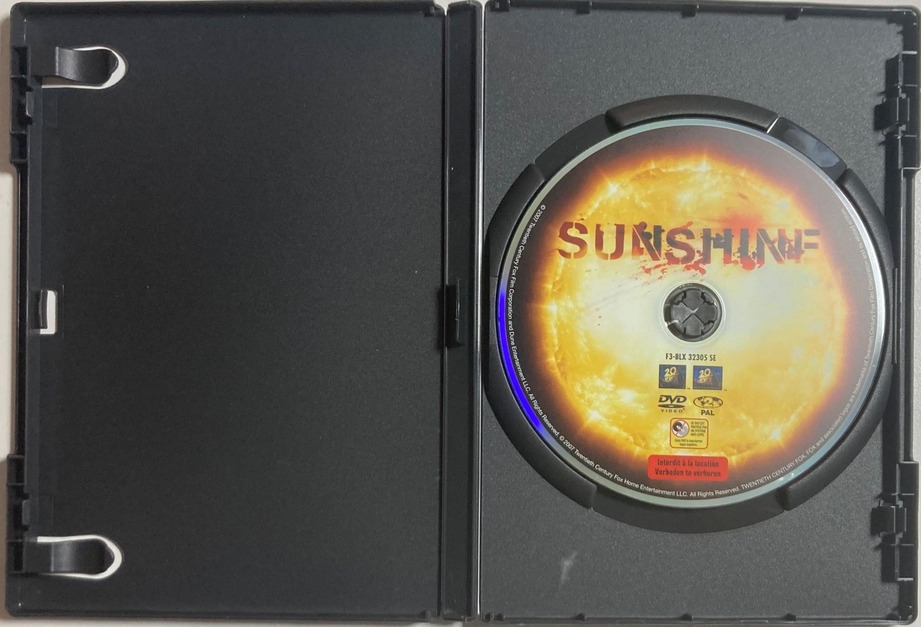 Tutti i DVDs: SUNSHINE (ET SI LE SOLEIL MOURRAIT....) – Usato da Poliez-Pittet venduto da Newtown-Records 2
