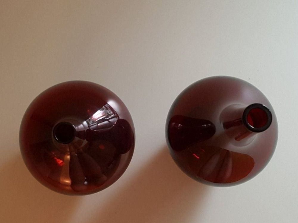 2 rote IKEA Vasen SALONG Kaufen auf Ricardo