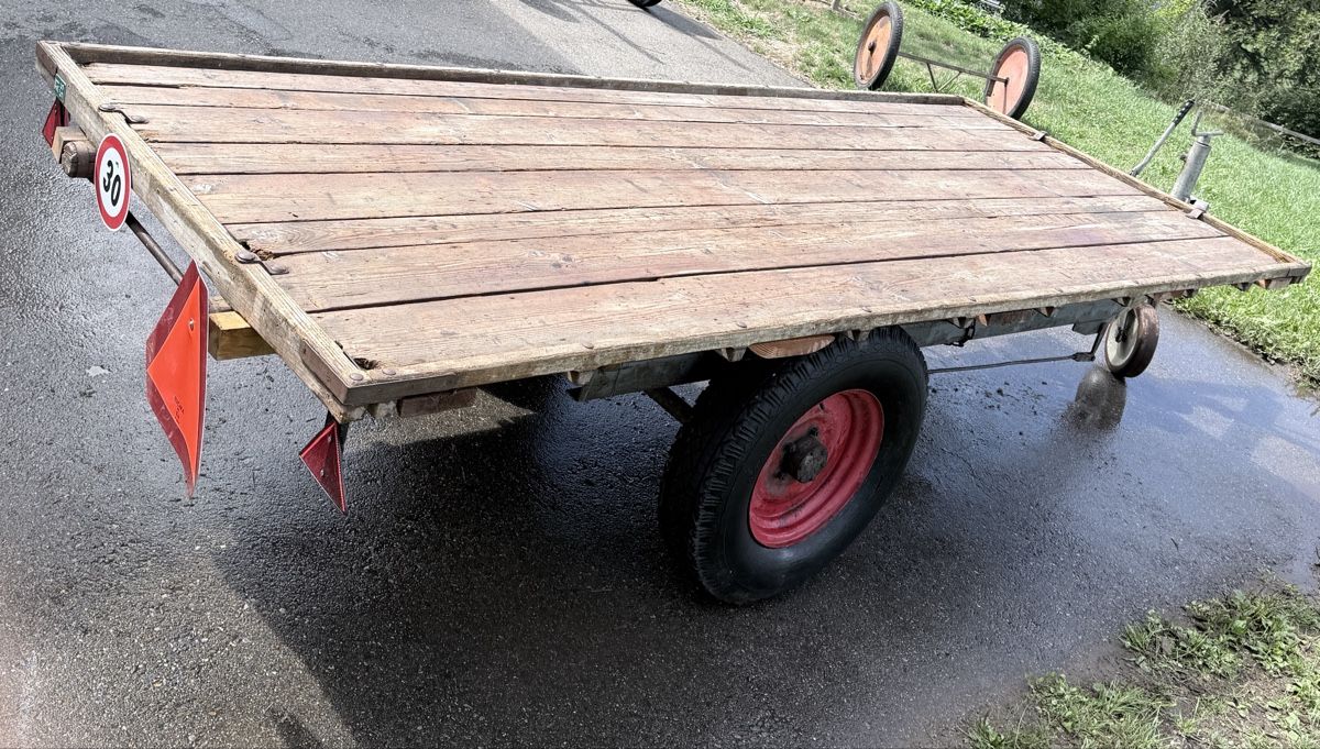 Remorques: Tischwagen, einachser – D'occasion à Haslen AI par Lampe13 2