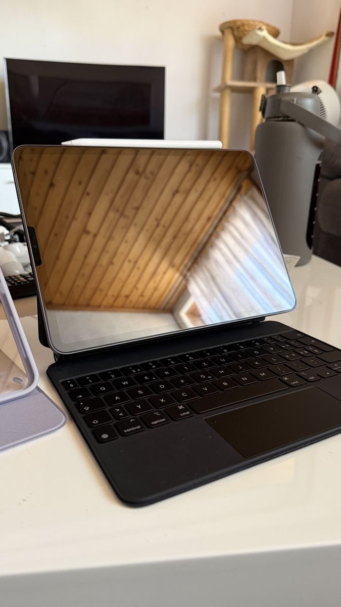 Apple Tablet PC: iPad Pro 11" Magic Keyboard & Apple Pencil – Neu (gemäss Beschreibung) aus Muolen von lvo_tl8q