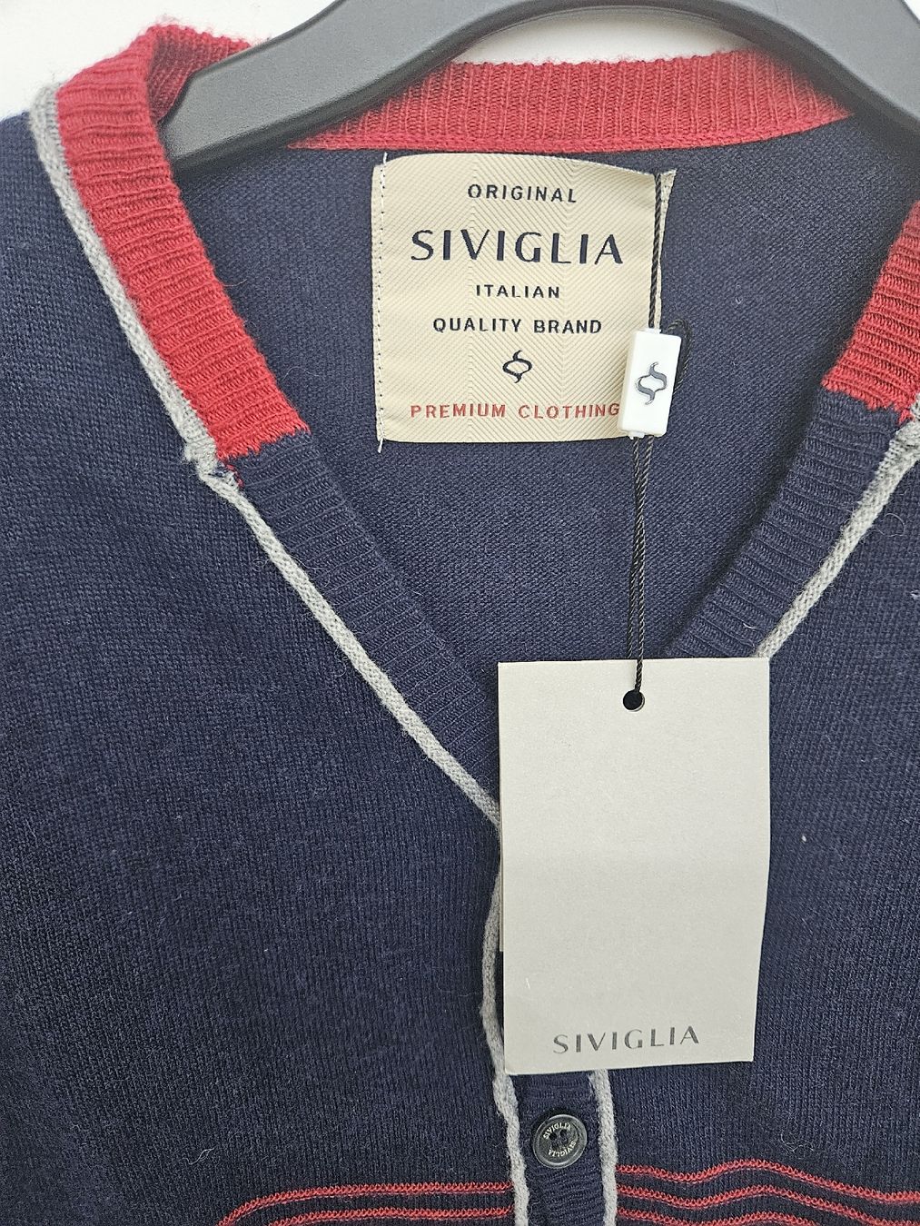 Maglioni & Felpe: Pullover mit Knöpfe – Nuovo e nell'imballaggio originale da Oftringen venduto da Mrg3 1