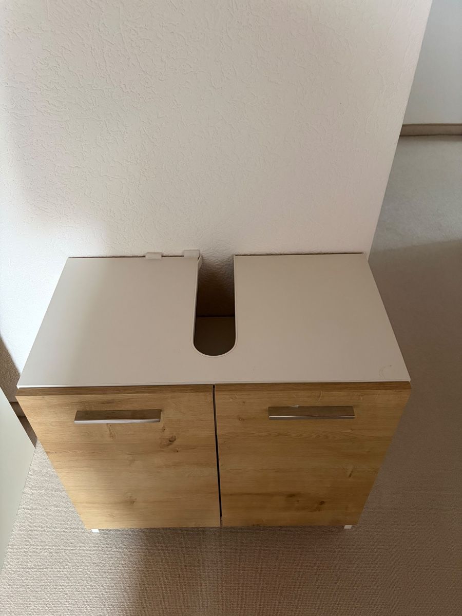 Installations & Meubles: WC-Möbeli Holz/Weiss – D'occasion à Zuchwil par ali_r2h2