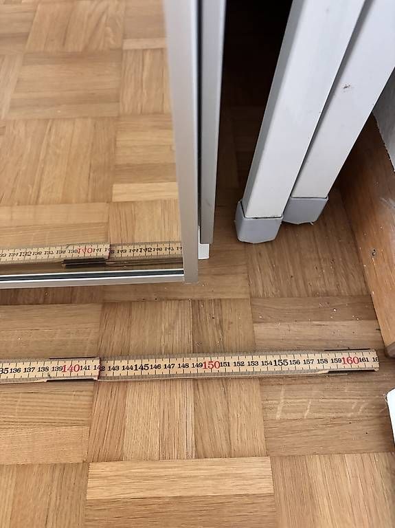 Schränke: Kleiderschrank, Schrank – Gebraucht aus Bubendorf von Crocusvernus 4