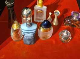 Lot de flacons vide de parfum vintage pour collectionneurs