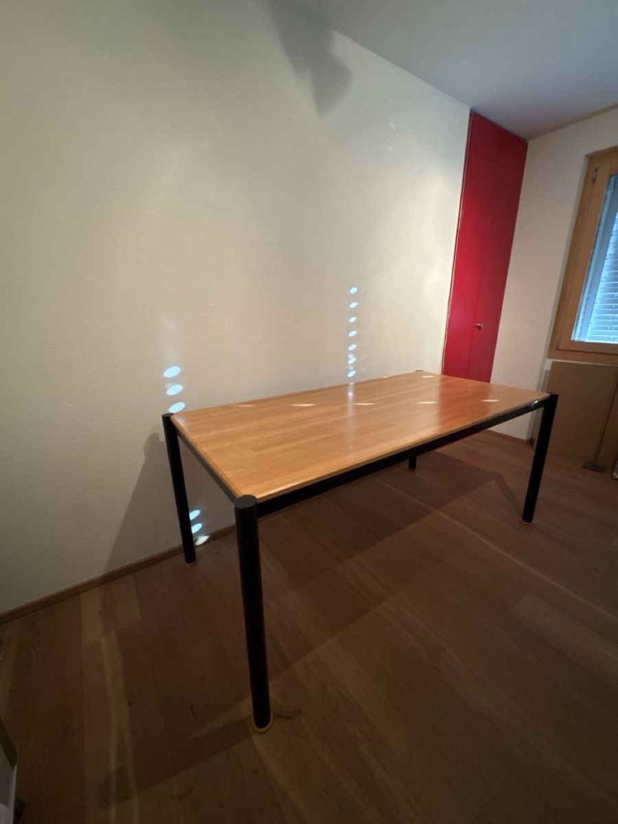 Tische: Tisch  – Gebraucht aus Menziken von xirixs