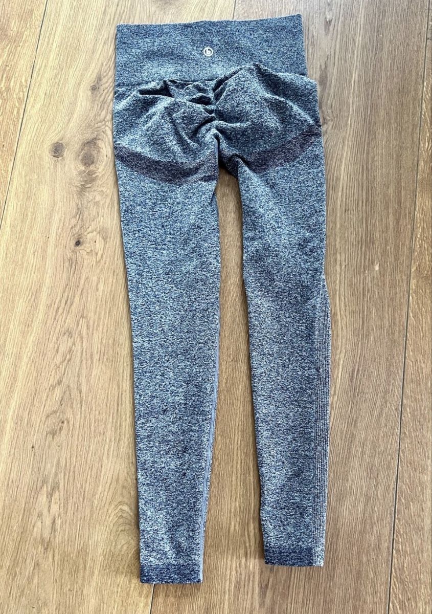 Leggings: Leggins grau, neu – Nuovo (secondo la descrizione) da Aesch LU venduto da sense83 1