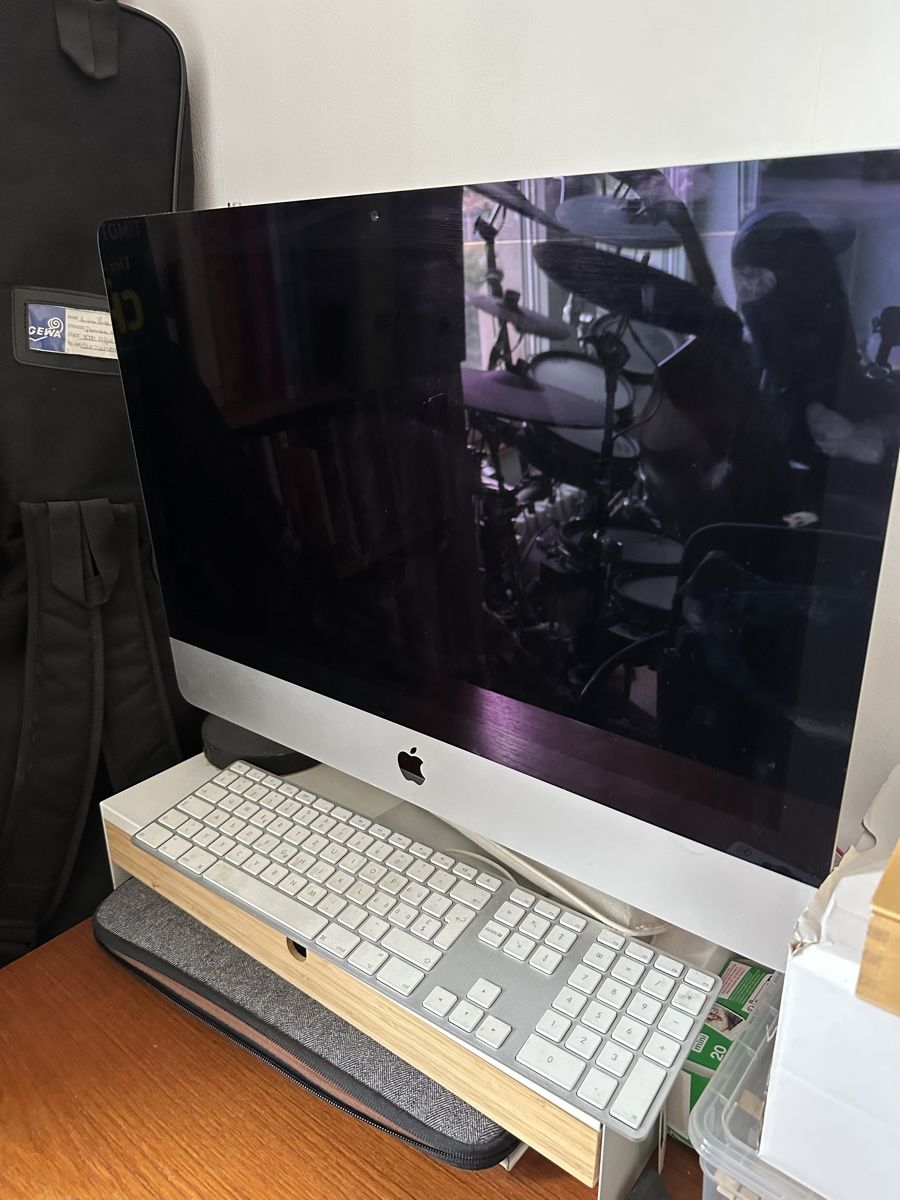 Apple PC: iMac Late 2013, 21.5“ – Usato da Zürich venduto da NathiMontti