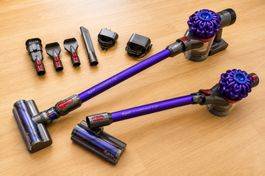 2x Dyson V7 Motorhead Extra | Viel Zubehör | Top Zustand