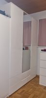 Kleiderschrank
