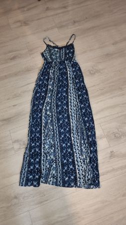 Sommerliches Maxikleid von Mossimo, Grösse M, Blau/Weiss