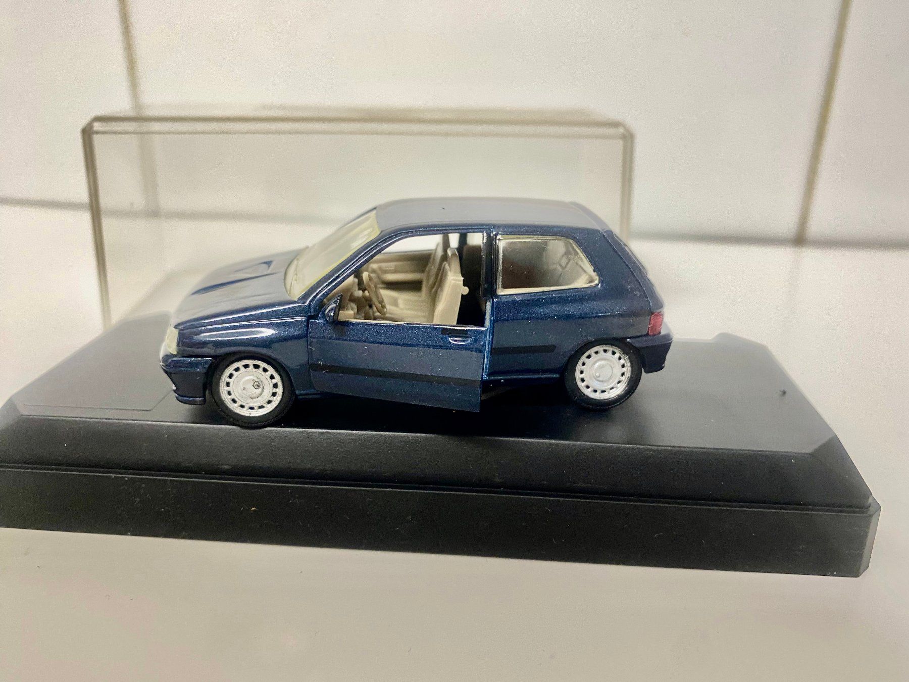 Renault Modellini d'auto: Renault Clio 16S 1-43 Solido 191 – Usato da Stäfa venduto da thebrand 1