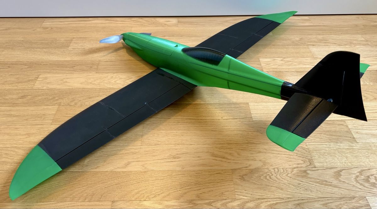 Modellismo RC: Model R von Eclipson (3D Druck) – Usato da Utzenstorf venduto da wing55 1
