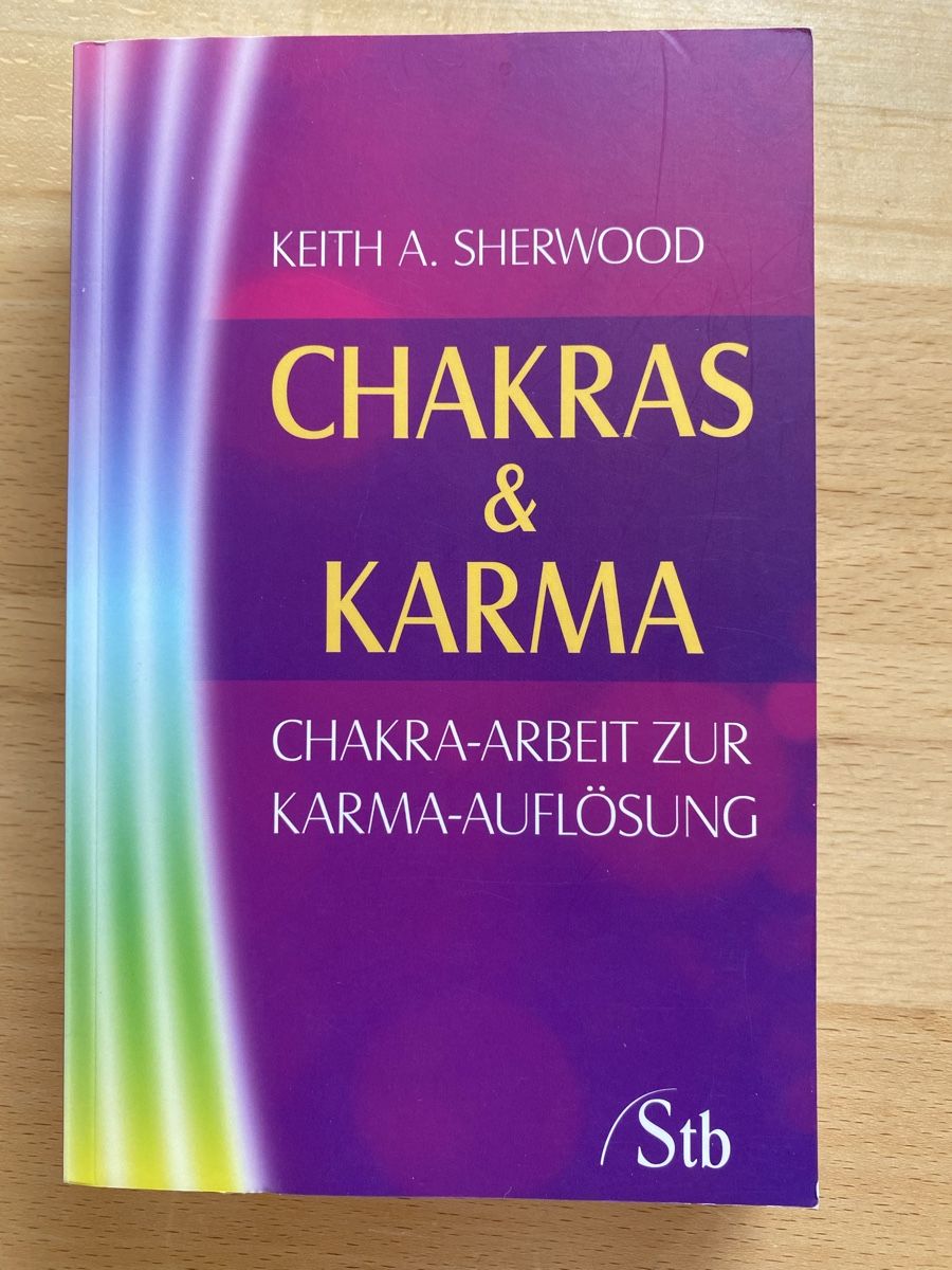 Libri: Chakra & Karma - Keith A. Sherwood – Usato da Schwarzenburg venduto da Michellu