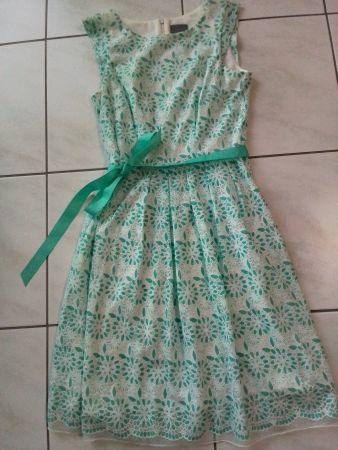 Tolles Kleid Rabbit Designs Gr.S (Gr.4) Neupr.89.-