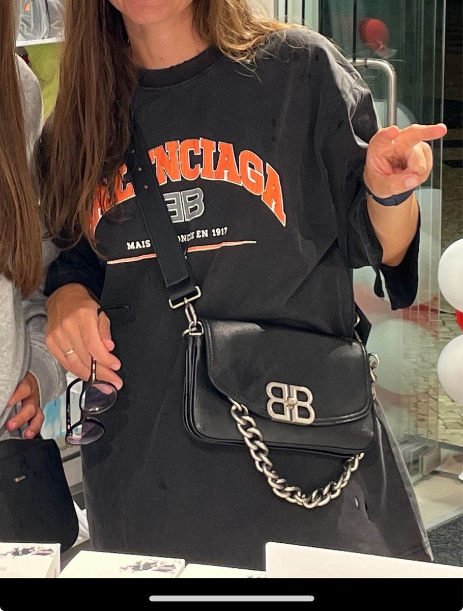 T-shirt: Balenciaga – Usato da Wattwil venduto da BL0NDA 3