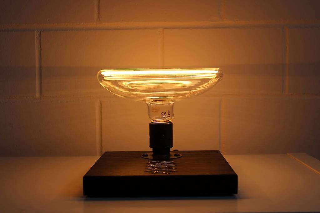 Lampade: Tischlampe mit echt Silber Draht – Nuovo (secondo la descrizione) da Egerkingen venduto da HW_3