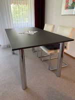 Esszimmertisch