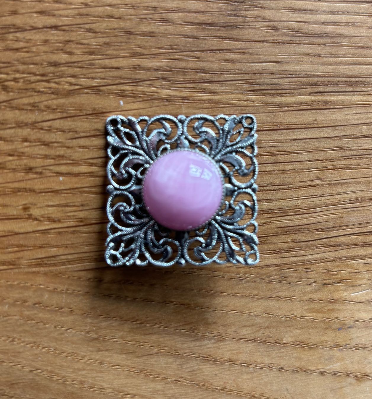 Broches & Aiguilles: Brosche – D'occasion à Sins par sinserin