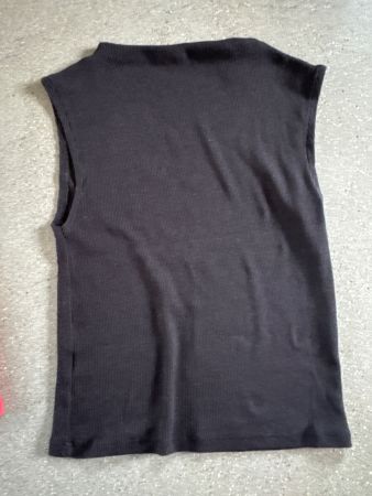 2x Sommer Tops, Gr. 36 Pink & Schwarz, Guter Zustand