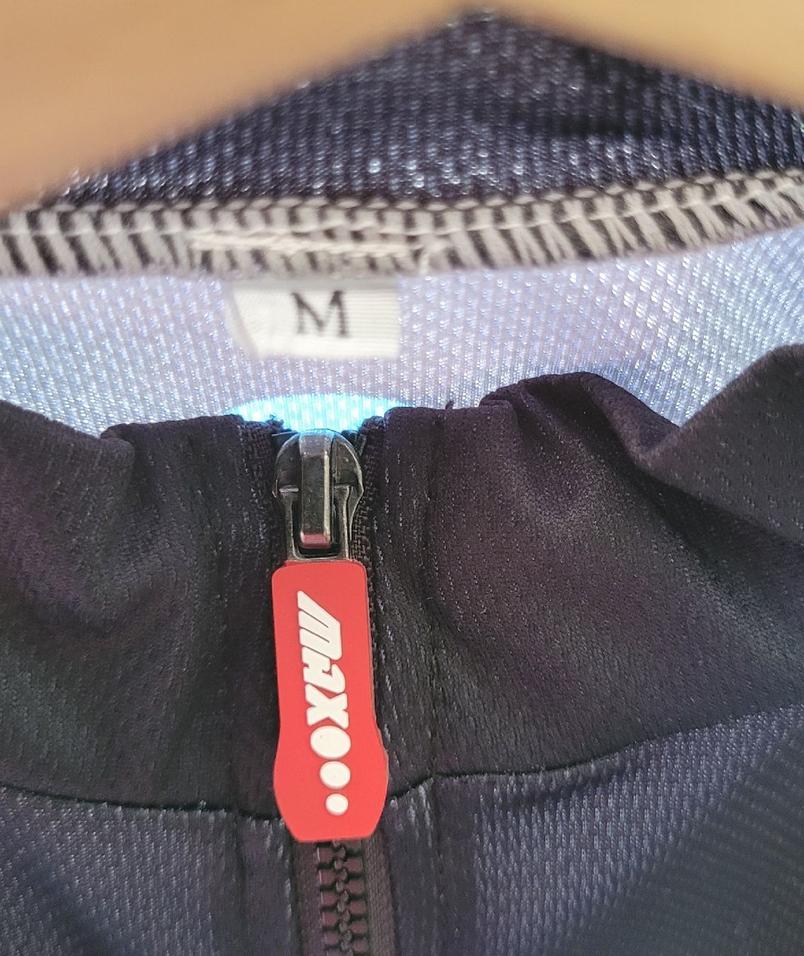 Canottiere & Pantaloni: Rad-Trikot "Vuelta Mallorca", Grösse M – Usato da Flims Waldhaus venduto da cil_6n8t 2
