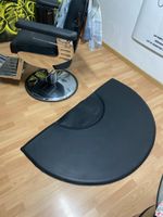 Tapis de Barber ergonomique noir en demi-cercle