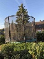 Gartentrampolin mit Sicherheitsnetz gebraucht