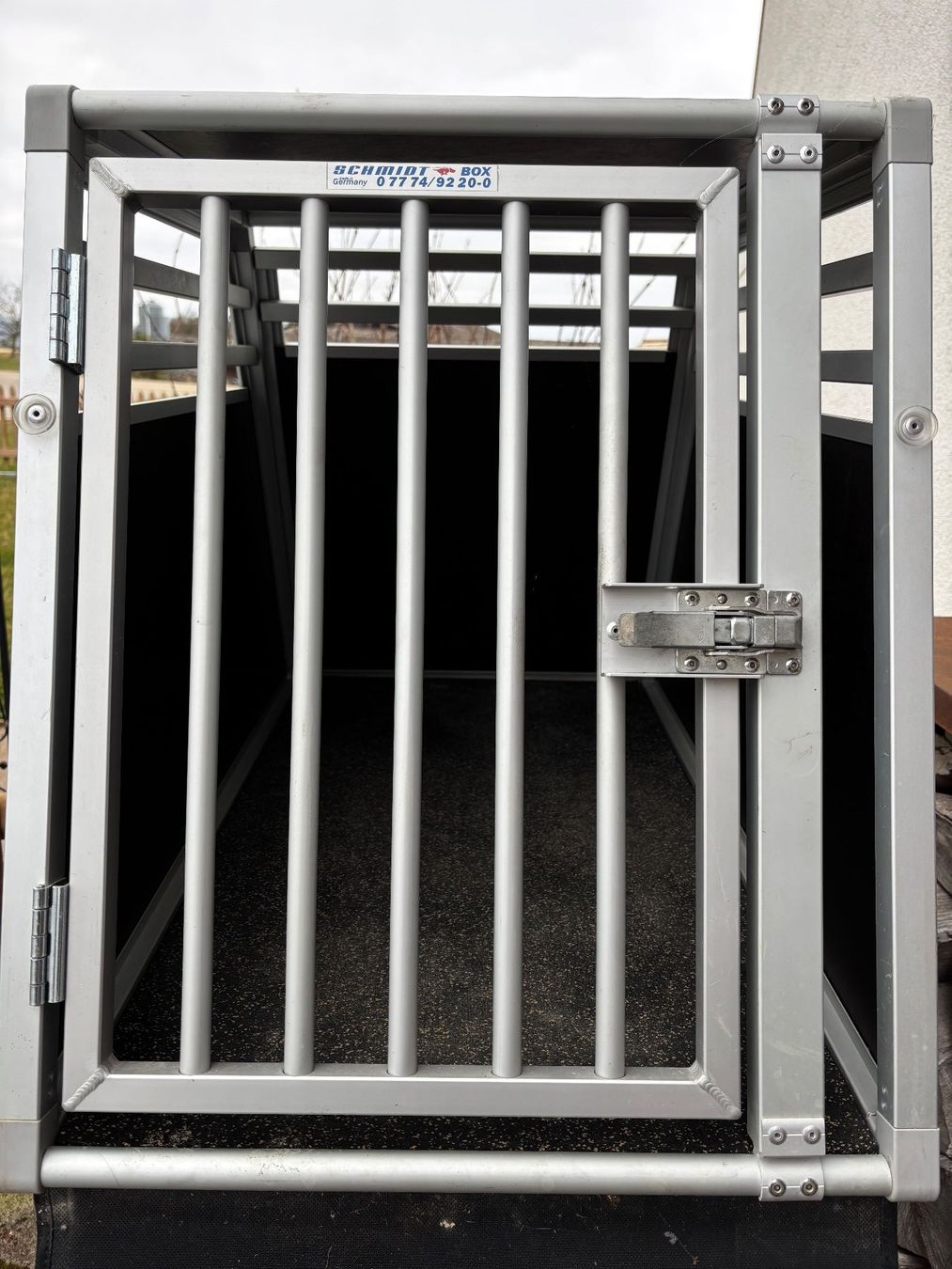 Gabbie, trasporto & Sicurezza: Hundebox für Auto – Usato da Lohn SH venduto da ral-ober 4