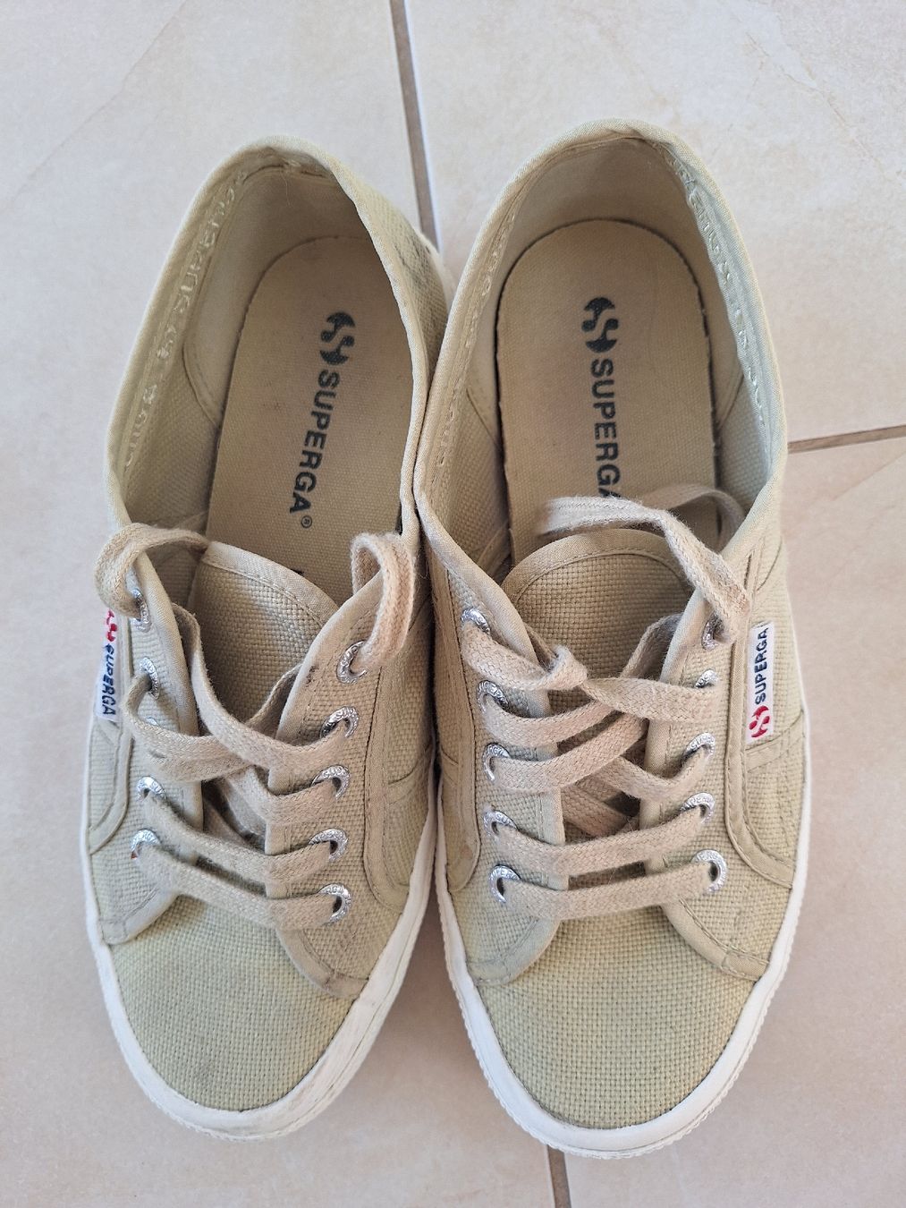 Superga Chaussures femmes: Superga Olivegrün Gr. 37 – D'occasion à Zürich par ser_r2vf 1